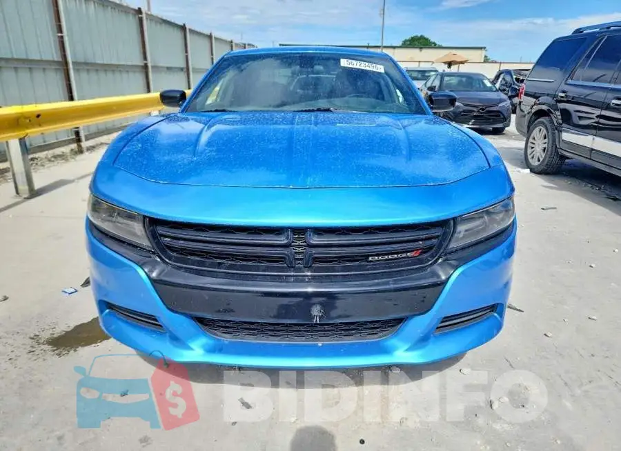 2C3CDXBG8KH700694 Photo# 5
