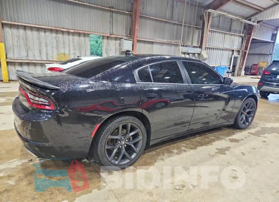 2C3CDXBGXPH627724 Photo# 3