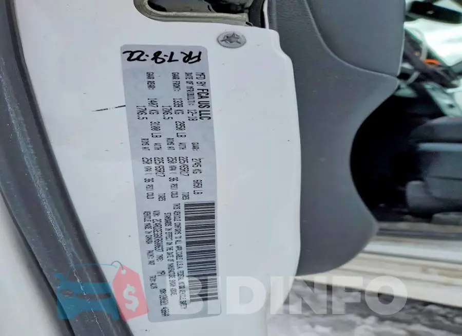 2C4RDGEG6KR600637 Photo# 13