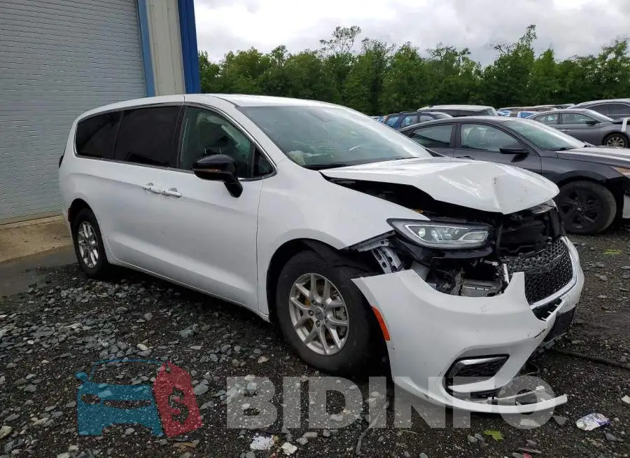 2C4RC1BG9SR555536 Photo# 4