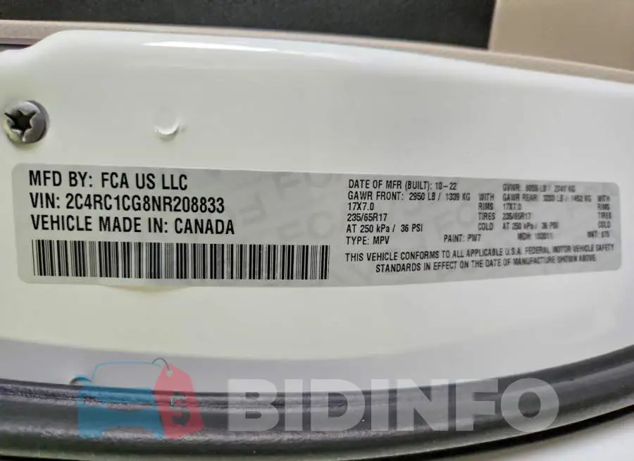 2C4RC1CG8NR208833 Photo# 13