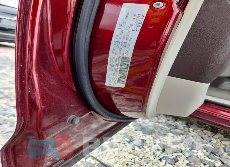 2C4RC1EG5JR295176 Photo# 13