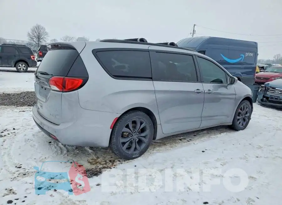 2C4RC1EG6LR122642 Photo# 3