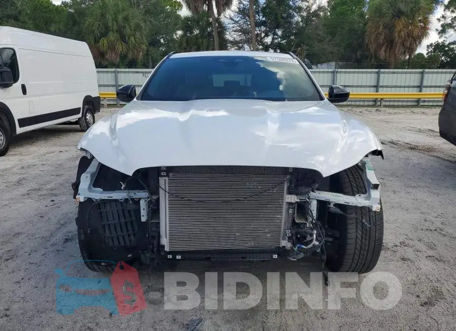 SADCT2EX7RA723748 Photo# 5