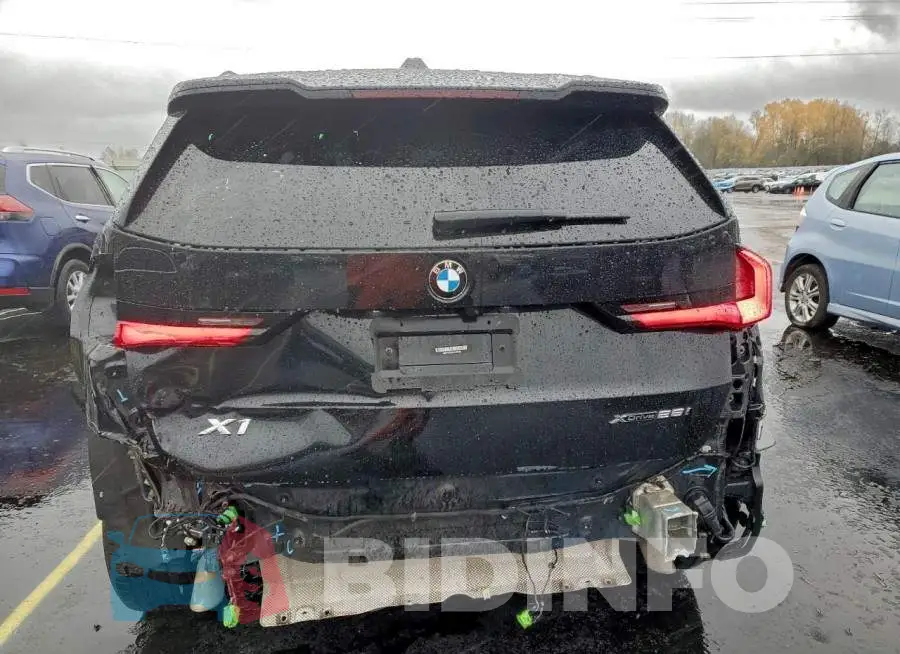 WBX73EF0XP5V99483 Photo# 6