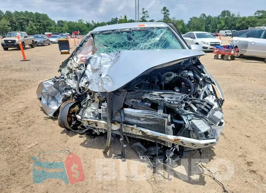 1G1BC5SM8J7151893 Photo# 5