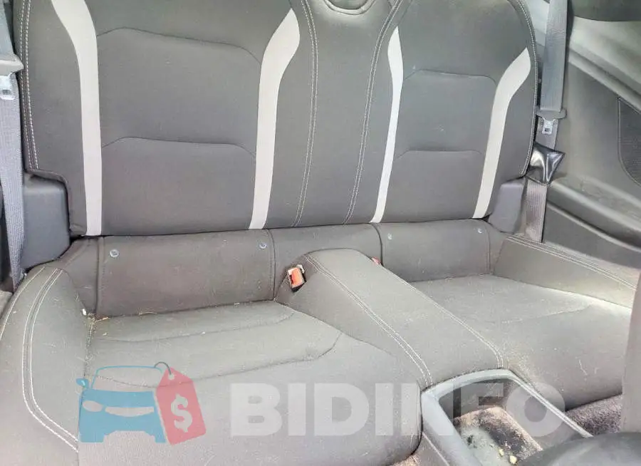 1G1FB1RS8M0102319 Photo# 10