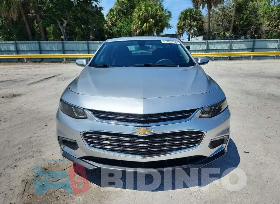 1G1ZD5ST6JF139864 Photo# 5