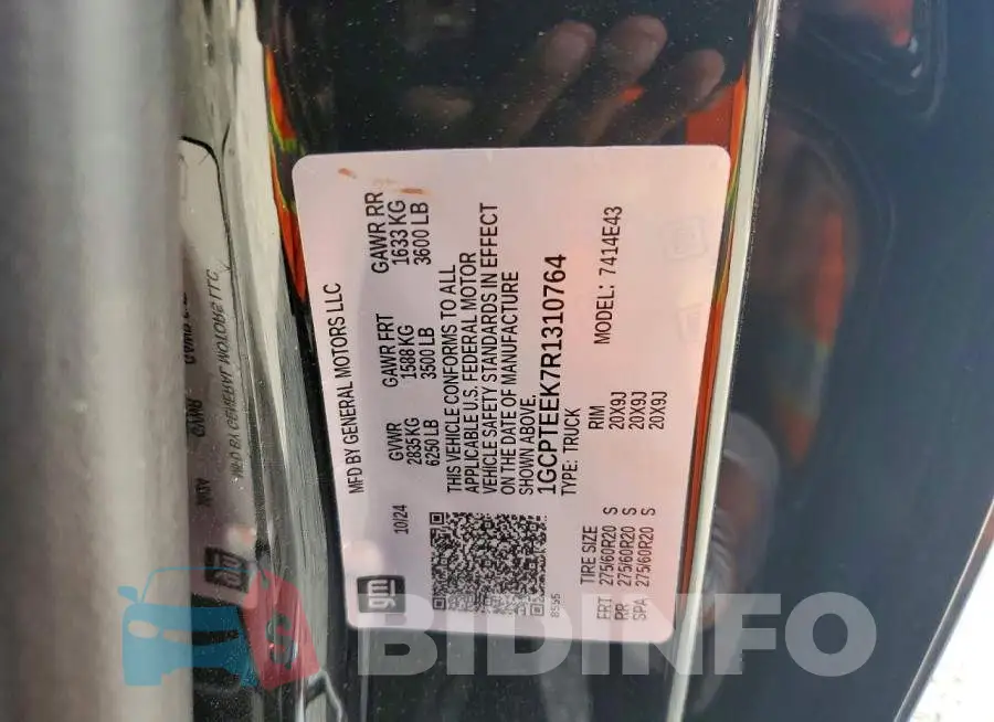 1GCPTEEK7R1310764 Photo# 13