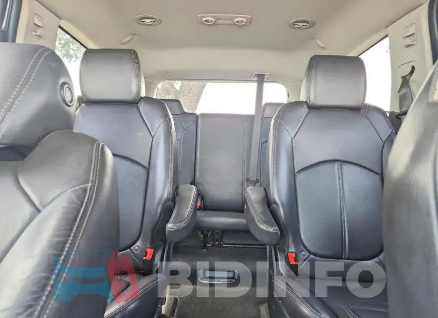 1GNKRHKD2HJ121168 Photo# 10