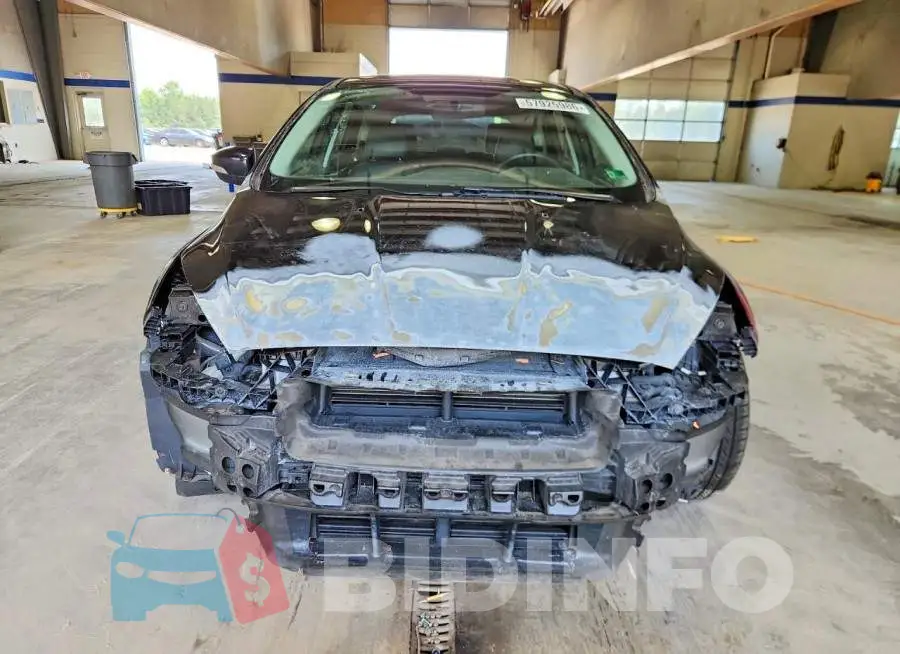 1FADP3N27JL295872 Photo# 5
