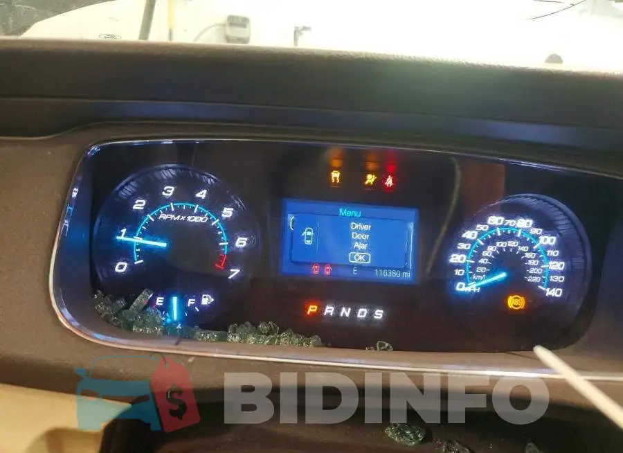 1FAHP2D88JG129564 Photo# 9