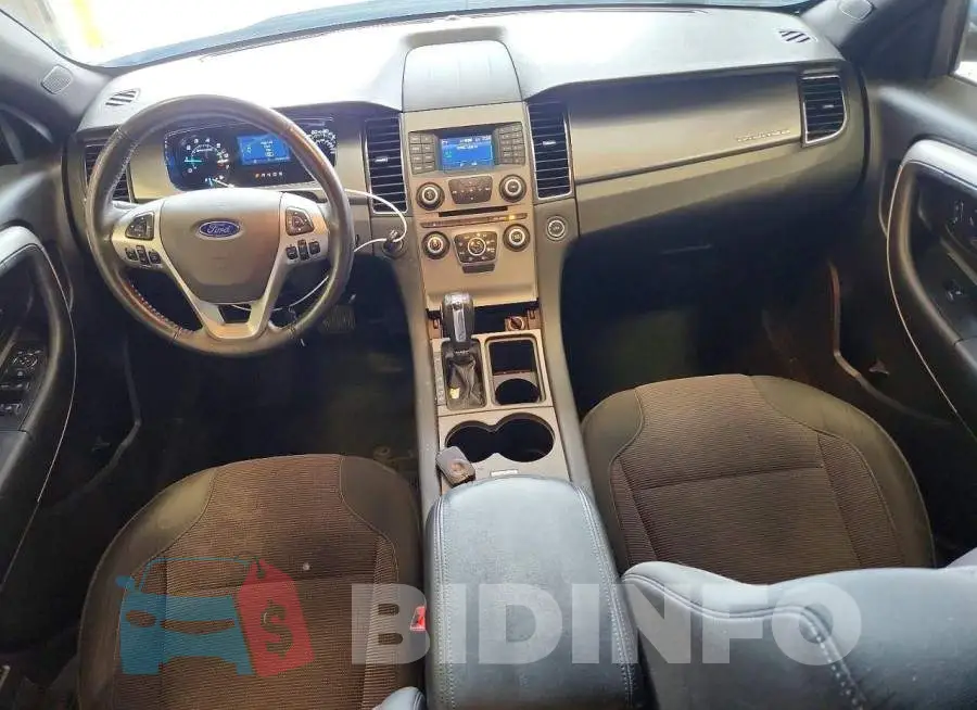 1FAHP2E85JG124949 Photo# 8