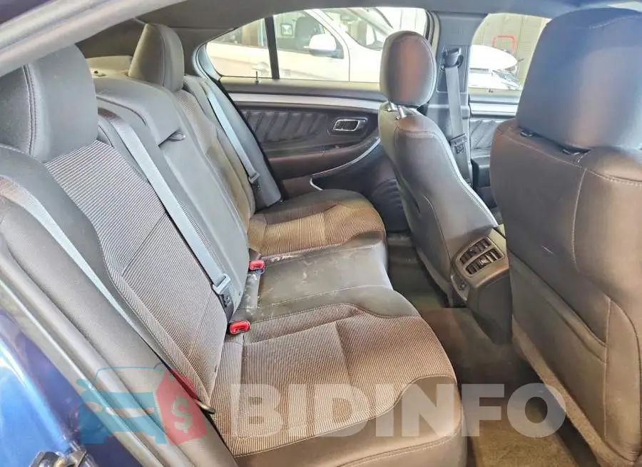 1FAHP2E85JG124949 Photo# 10