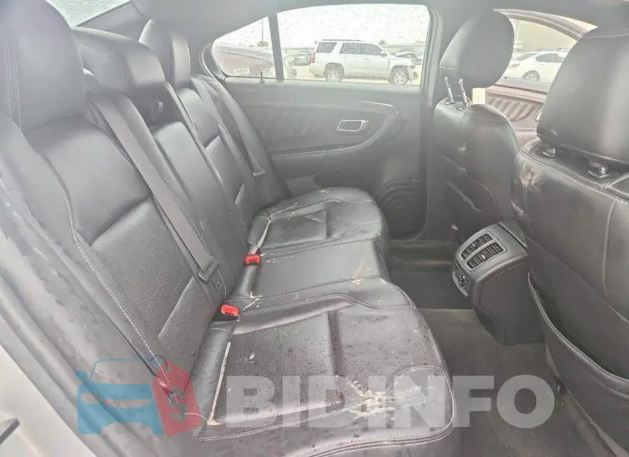 1FAHP2F86JG128264 Photo# 10