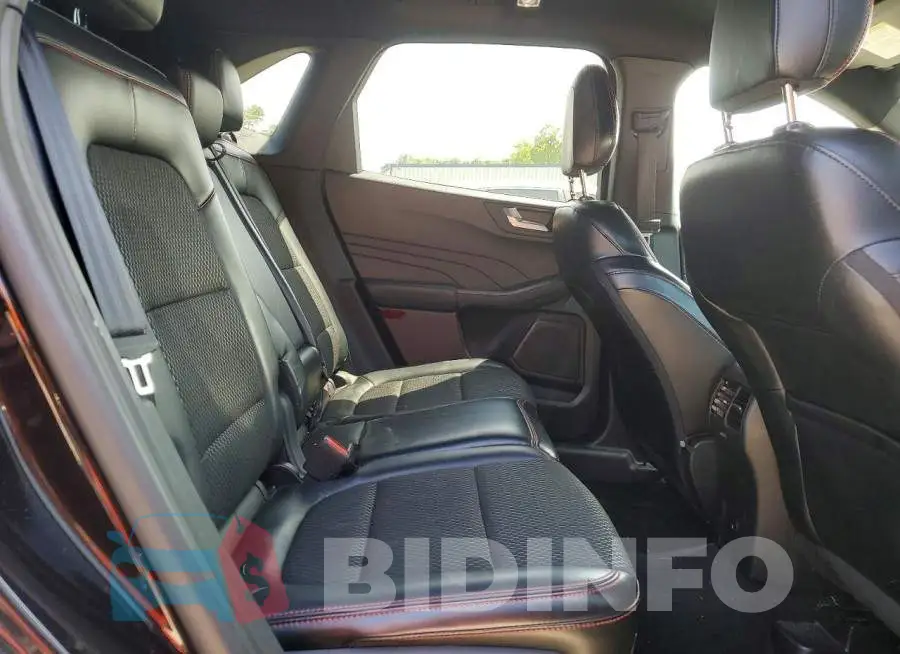 1FMCU9MN4RUB44275 Photo# 11