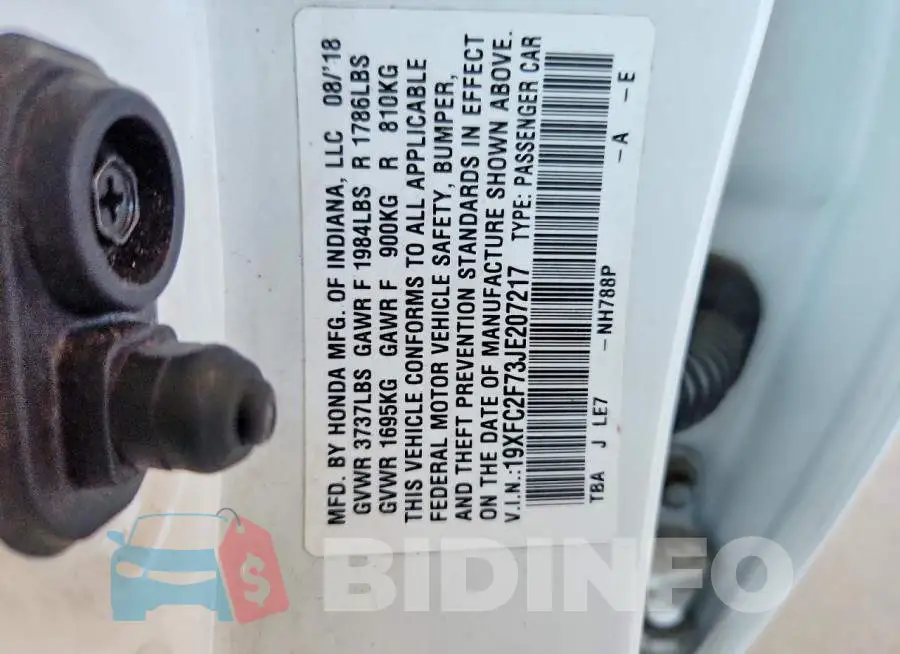 19XFC2F73JE207217 Photo# 12