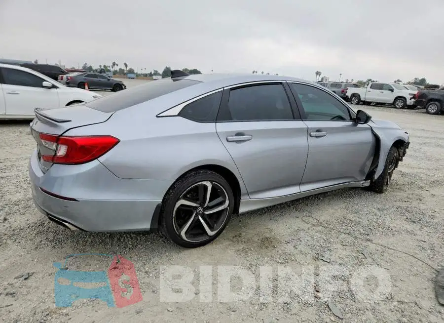 1HGCV1F30MA086823 Photo# 3