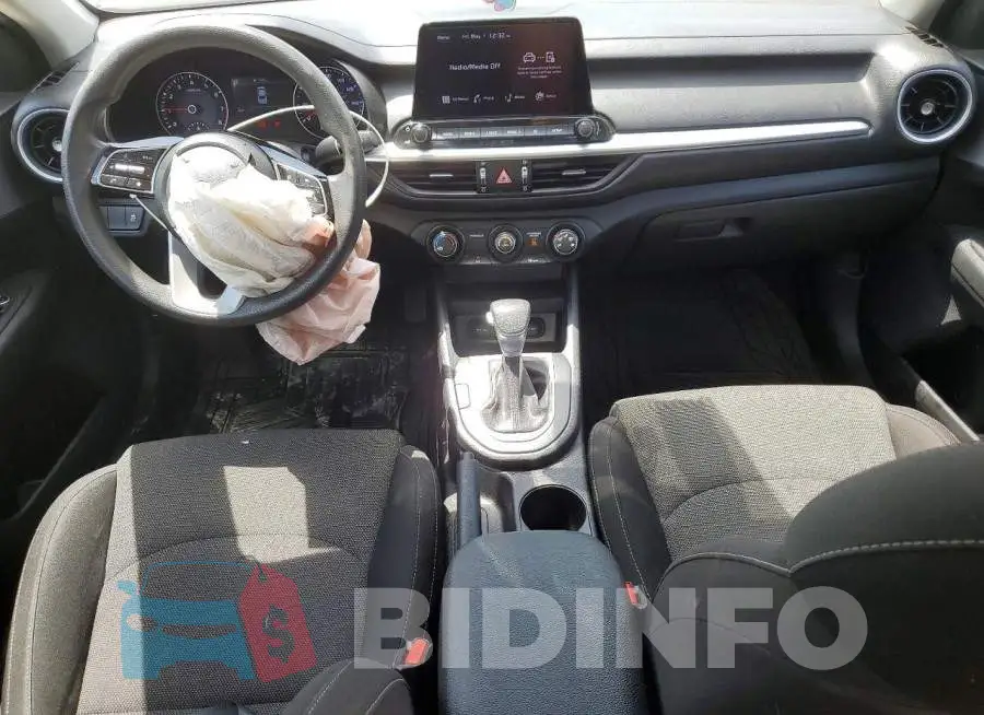 3KPF24AD2PE608570 Photo# 8