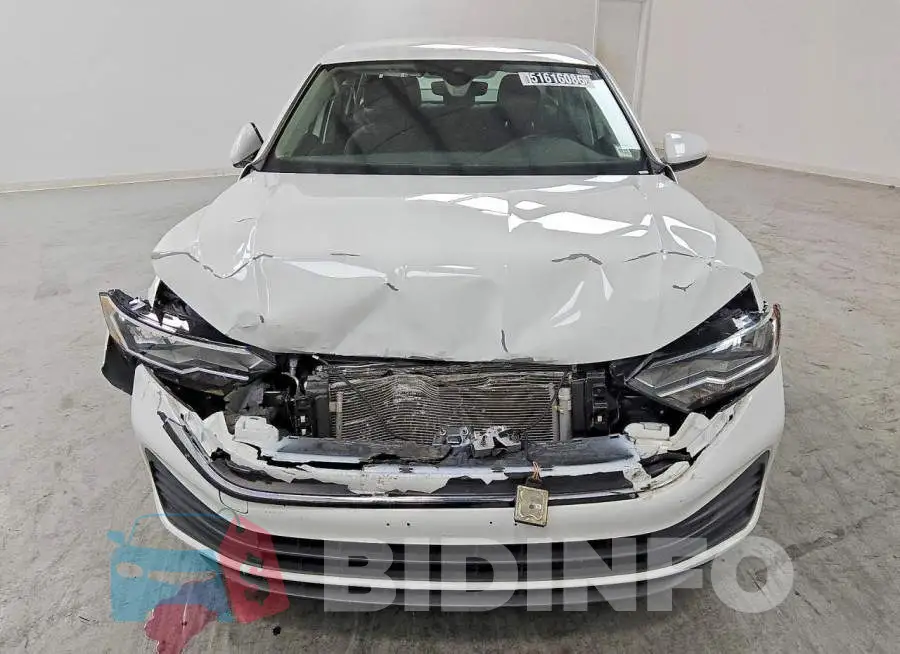 3VW5M7BU6RM050055 Photo# 5