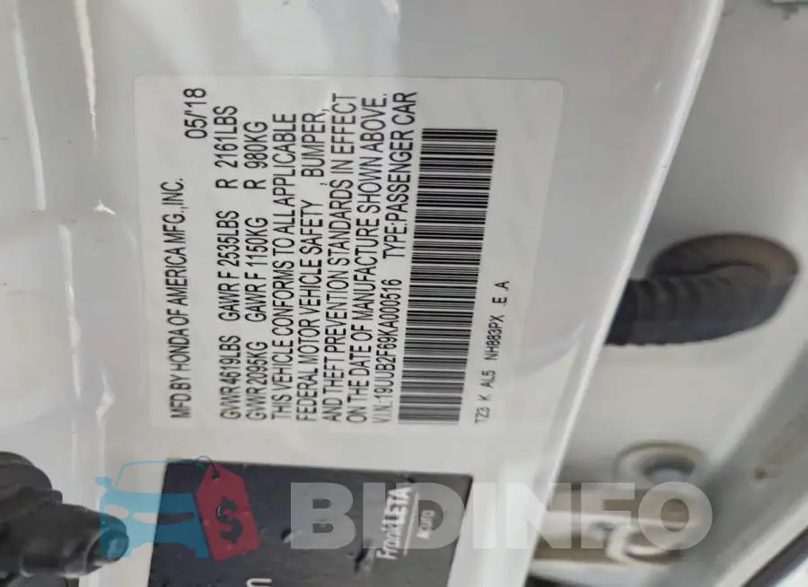19UUB2F69KA000516 Photo# 12