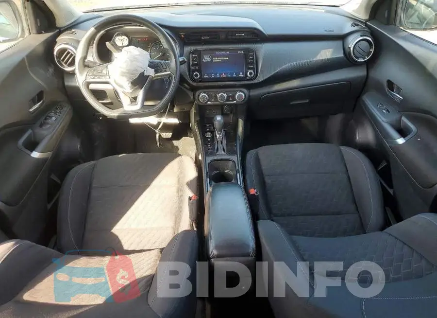 3N1CP5CV3PL573813 Photo# 8