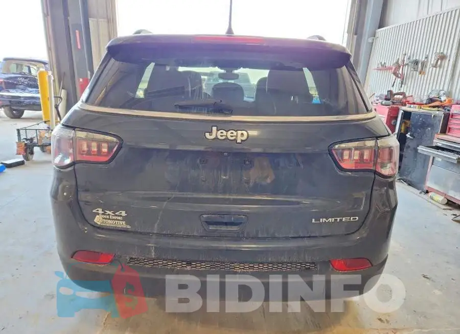 3C4NJDCB2HT596914 Photo# 6