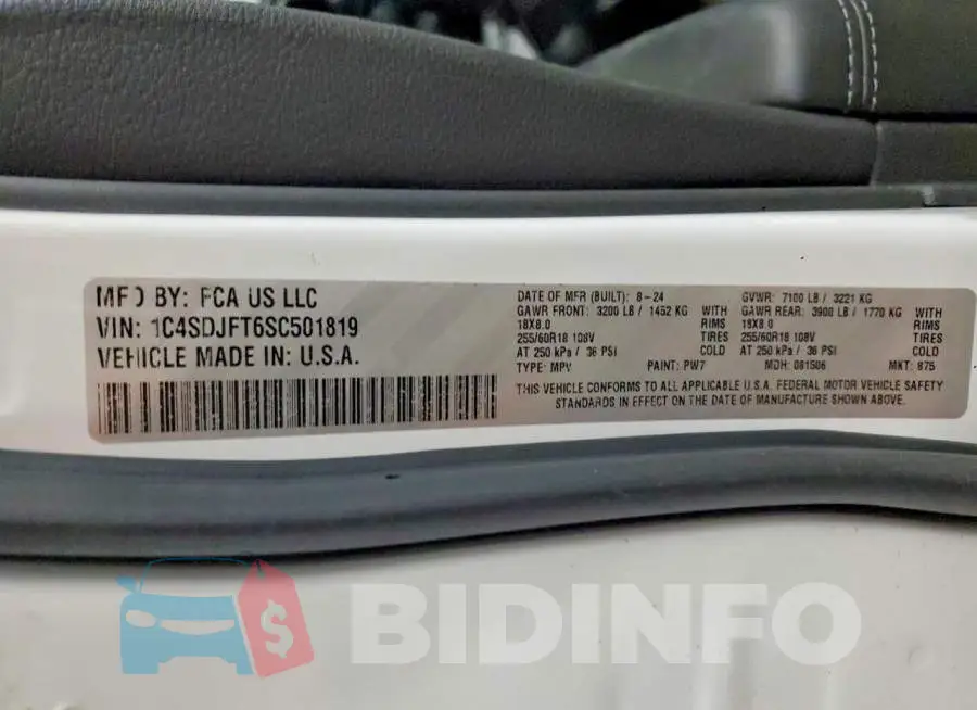 1C4SDJFT6SC501819 Photo# 13