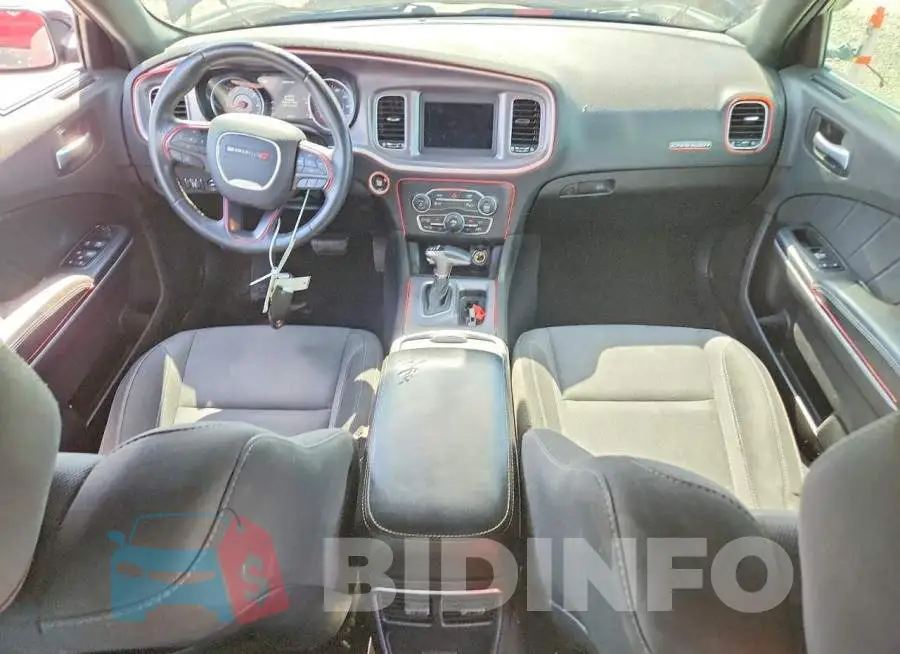 2C3CDXBG3KH603211 Photo# 8