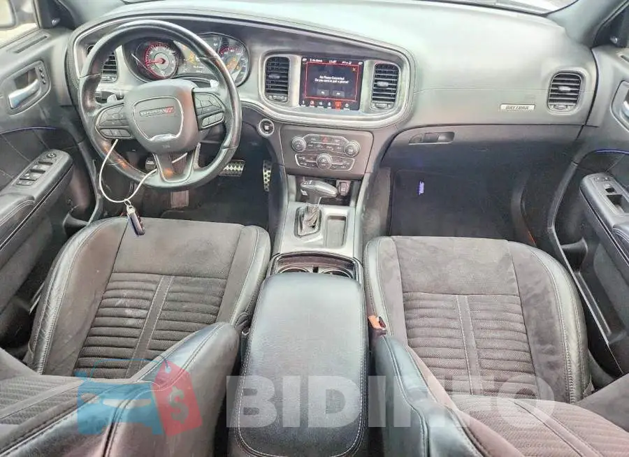 2C3CDXCT8MH636705 Photo# 8