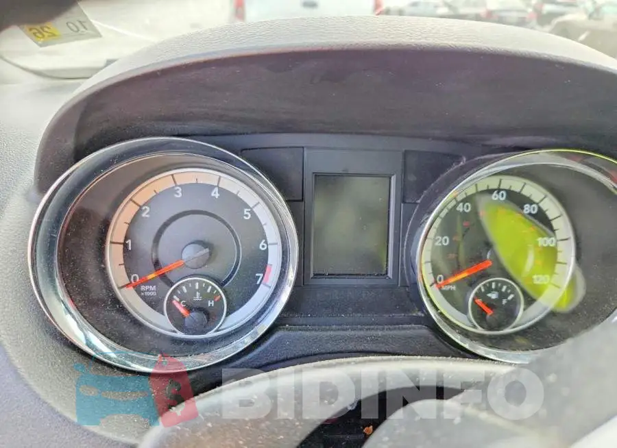 2C4RDGEG7KR661642 Photo# 9