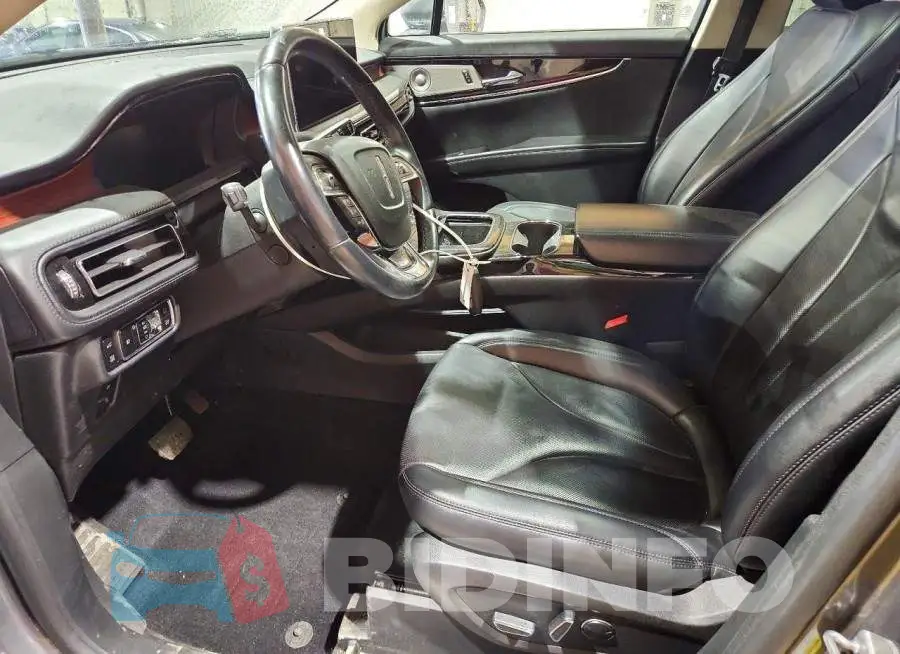 2LMPJ8K92PBL08186 Photo# 7