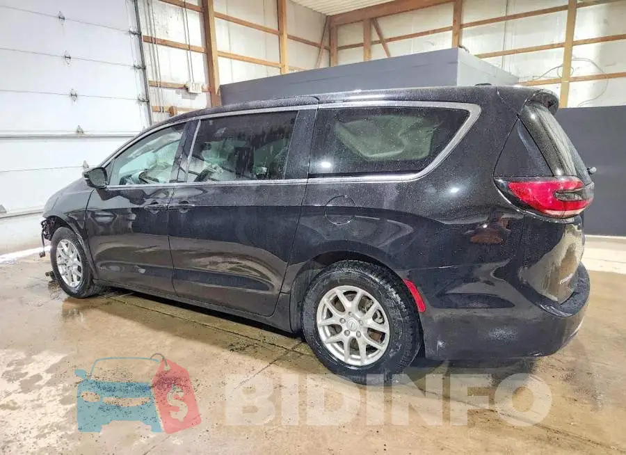 2C4RC1BG4SR612757 Photo# 2