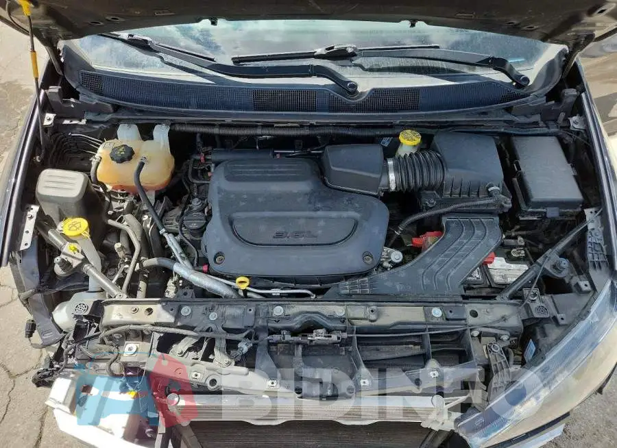 2C4RC1CGXKR701117 Photo# 12