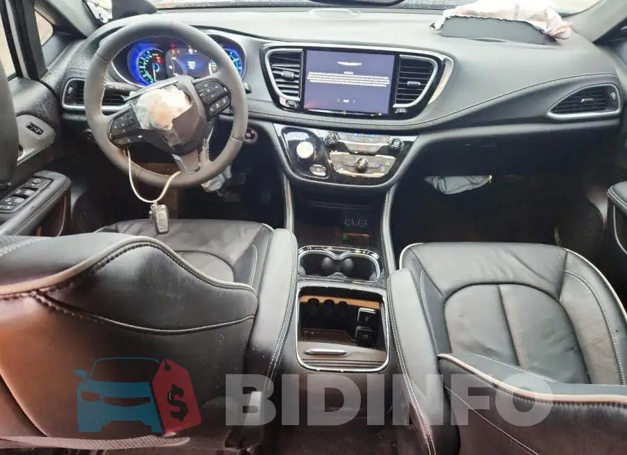 2C4RC1S7XSR574287 Photo# 8