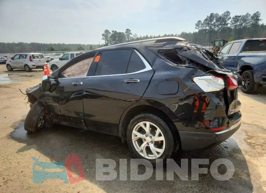 2GNAXXEV3L6215677 Photo# 2