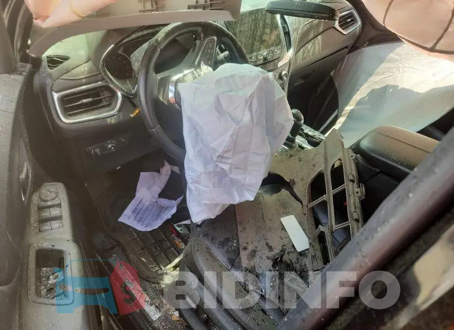 2GNAXXEV3L6215677 Photo# 8