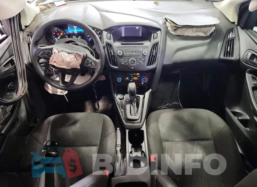 1FADP3E27HL324281 Photo# 8
