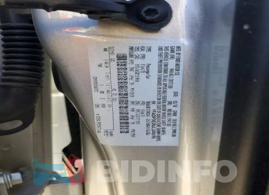 1FADP3E28JL300335 Photo# 13