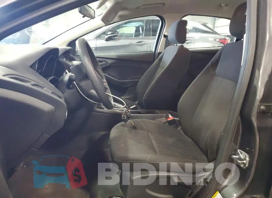 1FADP3E2XJL285563 Photo# 7