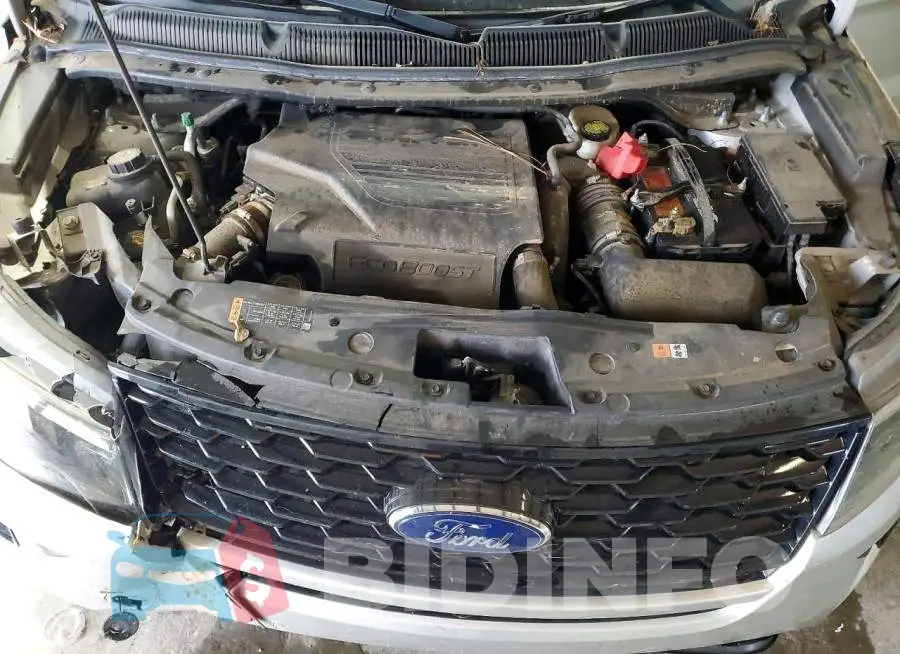 1FM5K8GT1JGB07884 Photo# 12
