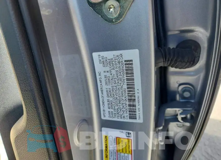 1HGCV3F12KA010950 Photo# 12