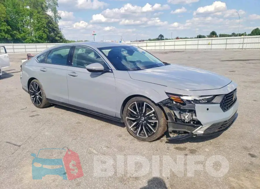1HGCY2F88SA030599 Photo# 4