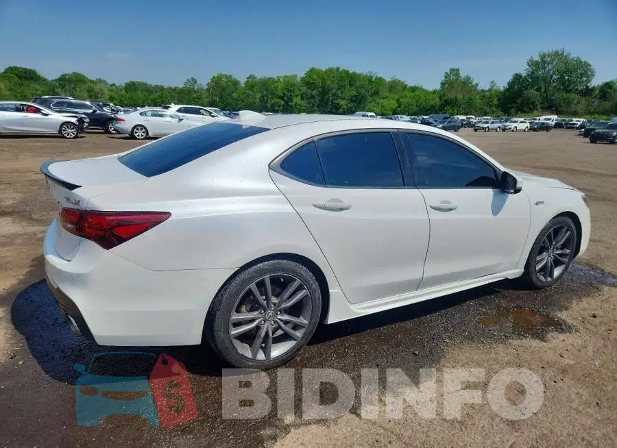 19UUB2F64KA002917 Photo# 3