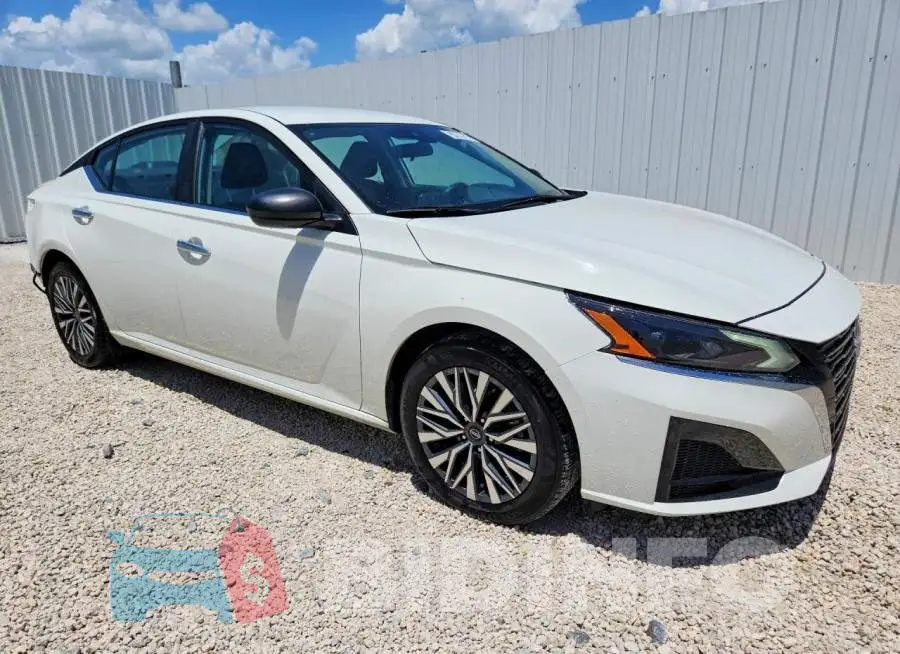 1N4BL4DV5SN364083 Photo# 4