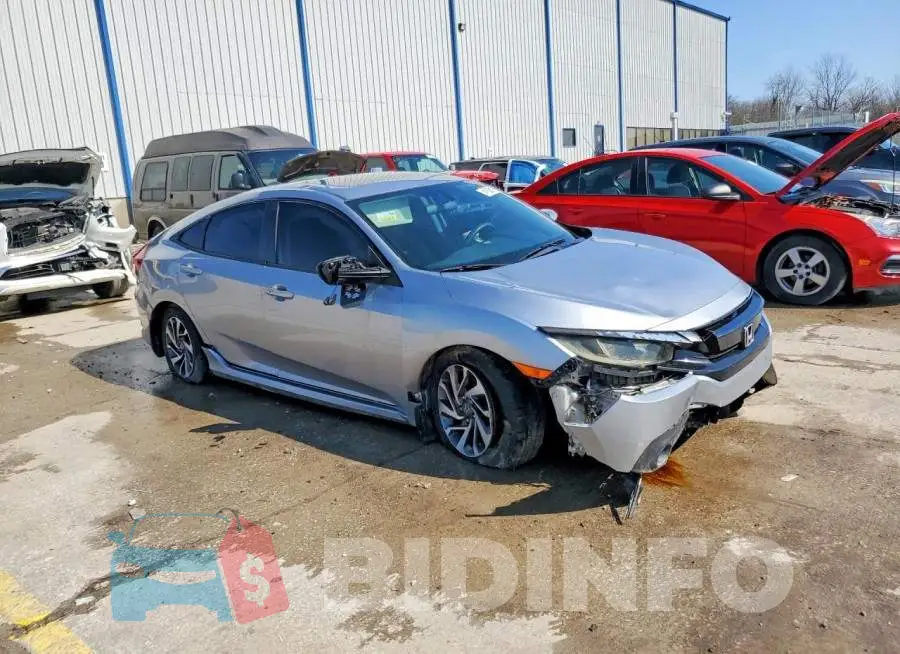19XFC2F77JE024287 Photo# 4