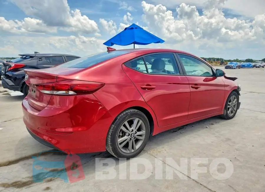 5NPD84LF6JH396408 Photo# 3