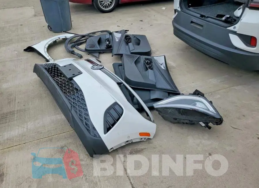 1V2VMPE87PC051679 Photo# 13