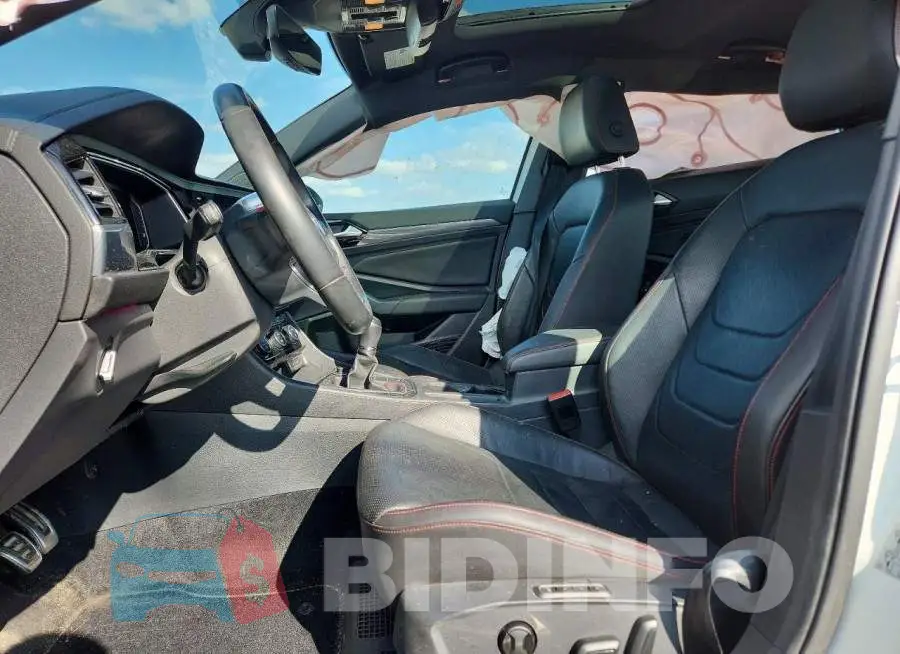 3VW5T7BU3MM023570 Photo# 7