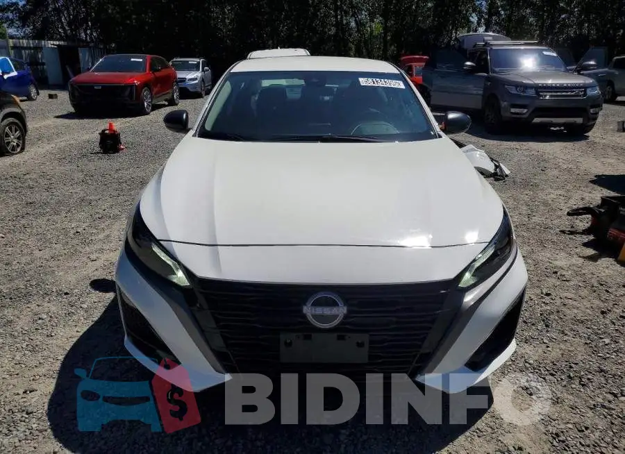 1N4BL4DVXTN325197 Photo# 5